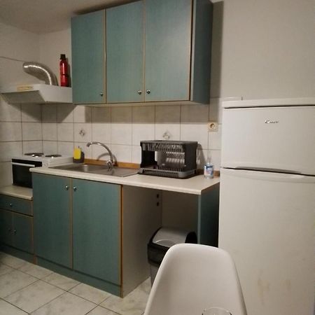 George House Apartment Larissa Bagian luar foto