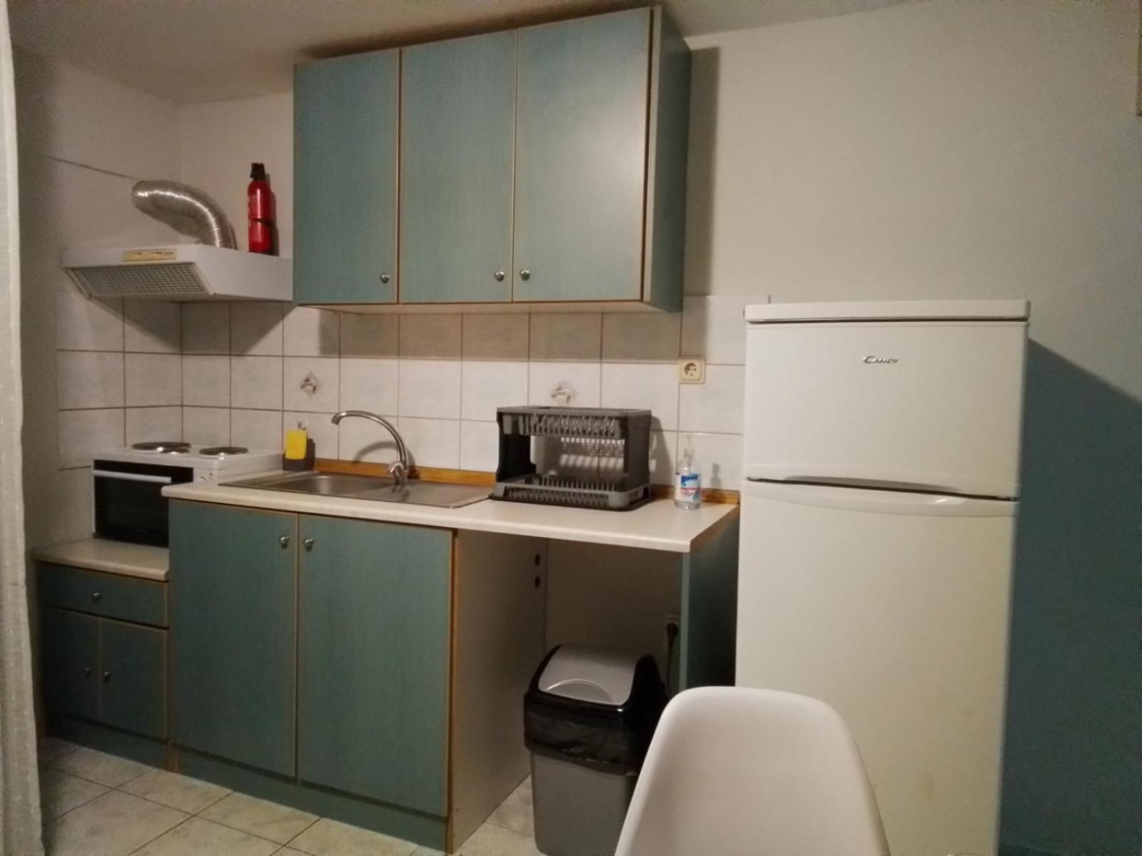 George House Apartment Larissa Bagian luar foto